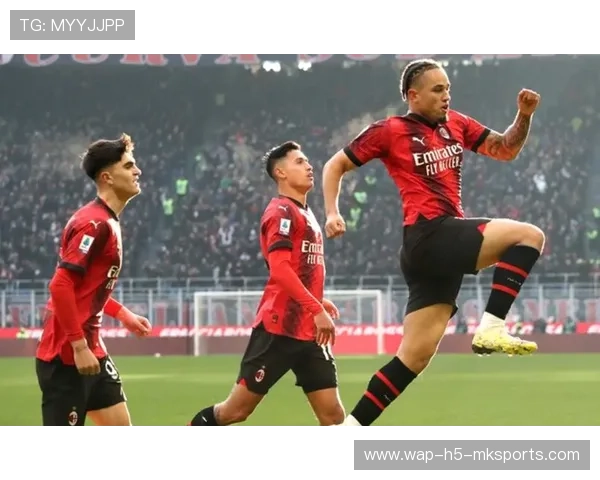 米兰队内氛围爆棚！球队士气空前高涨