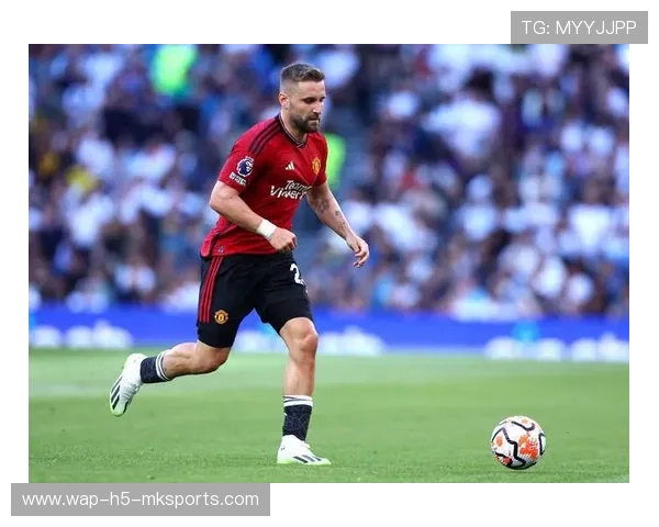 曼联稳步推进英超四强，红魔争冠之路光明，英超2021曼联主力阵容